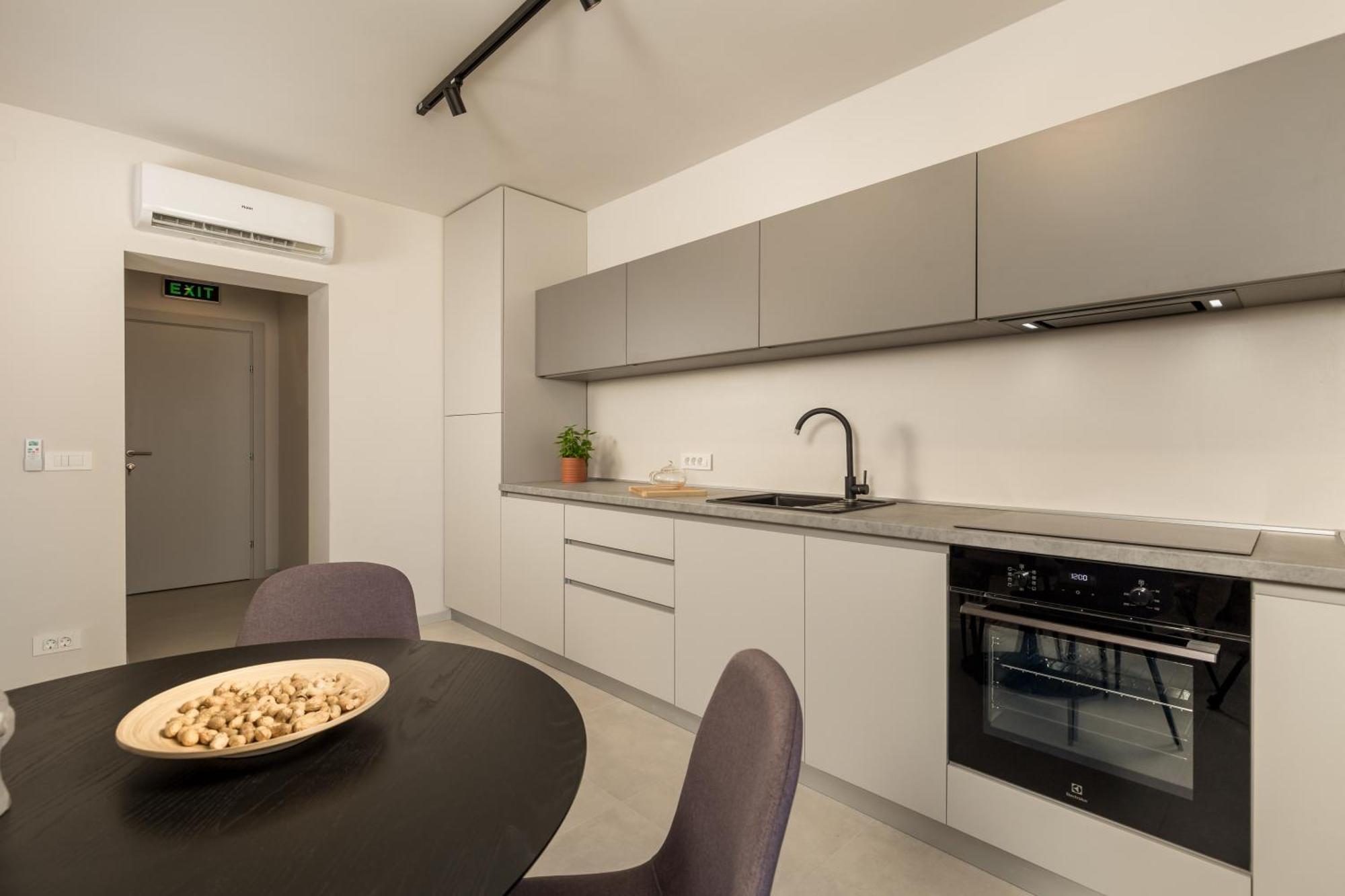 Apartman Frankola With Pool *